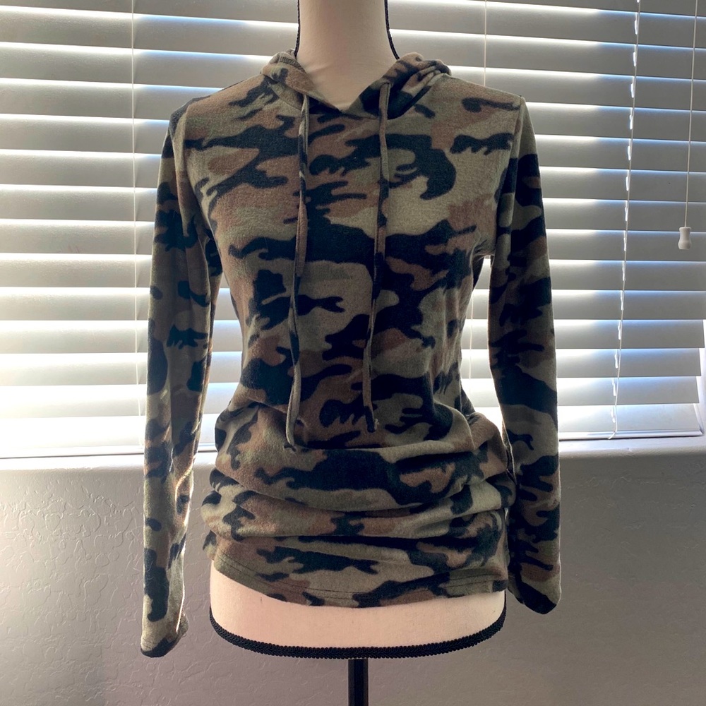 Camo Fleece Hooded Sweater / Sweater Dress